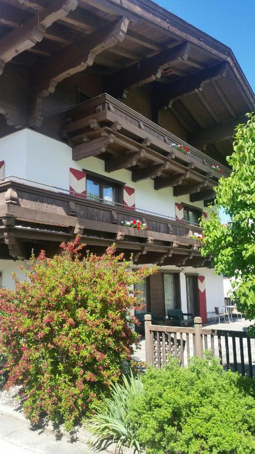 Dep Gaestehaus Residenz Neukirchen am Großvenediger エクステリア 写真